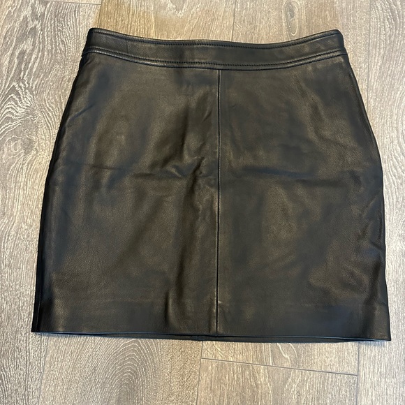 Lab London Mini Skirt - Picture 1 of 2